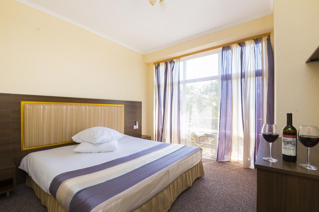 Hotel Napra Tsandrypsh Exteriér fotografie