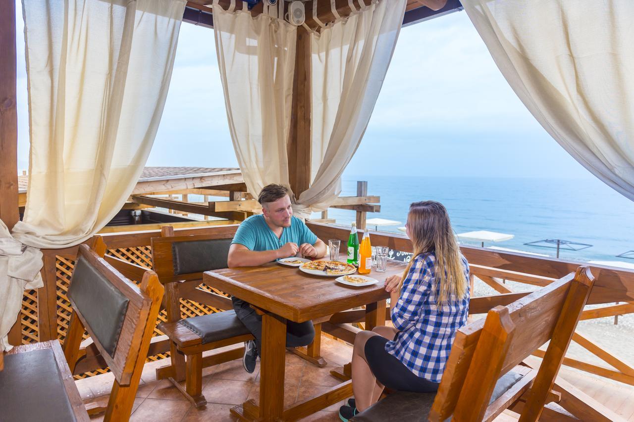 Hotel Napra Tsandrypsh Exteriér fotografie