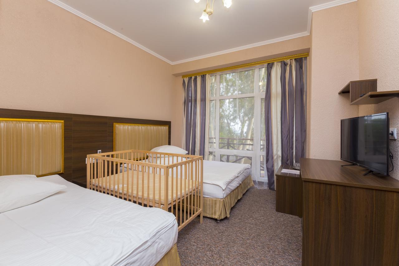 Hotel Napra Tsandrypsh Exteriér fotografie